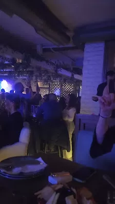 Barrio Pub & Bistro