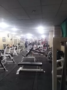 نادي ميامي للياقة البدنية وكمال الاجسام