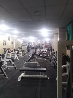 نادي ميامي للياقة البدنية وكمال الاجسام
