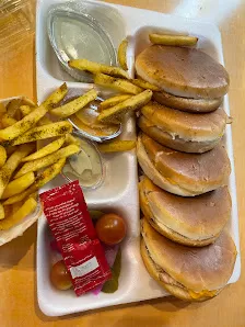 مطعم كومبو