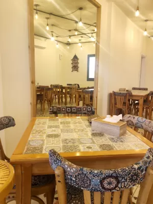 Al Tanoor Restaurant مطعم التنور