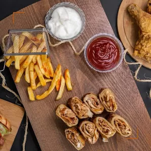 الواحة للوجبات السريعة