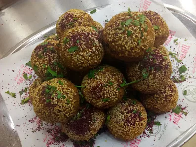 مطعم فلافلجي