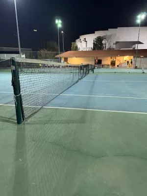 Naffa Tennis Academy - ملاعب نفاع للتنس