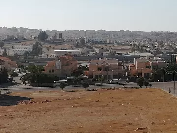 مركز كير الزرقاء