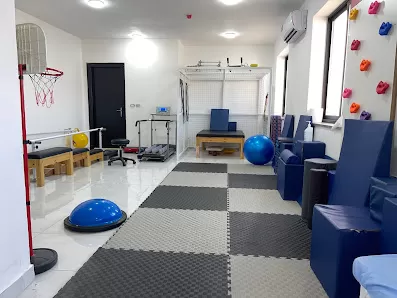 مركز فيزيوسنتر خلدا التخصصي للعلاج الطبيعي