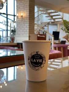 Makan Restaurant & Cafe