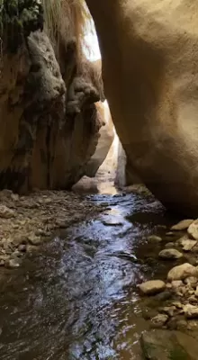 شلالات مجهول