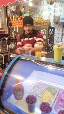 رمان وتوت للعصير