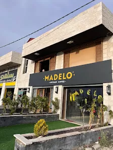 Bambo Madelo