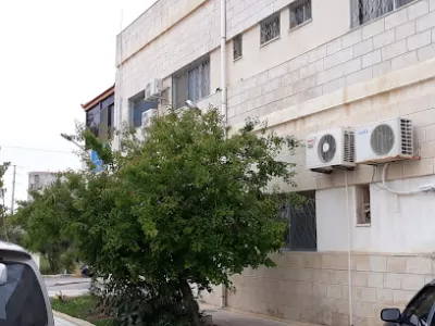 مركز صحي المزار الشامل