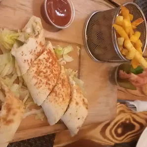 مطعم شاورما موال