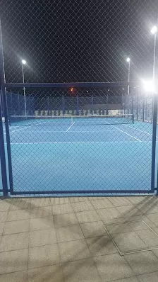 Serva Racket Club