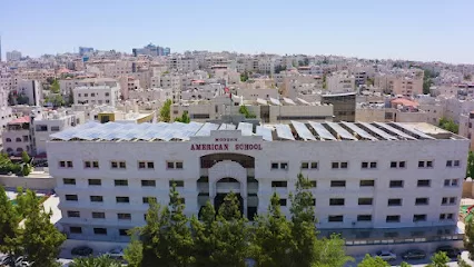 المدرسة الامريكية الحديثة