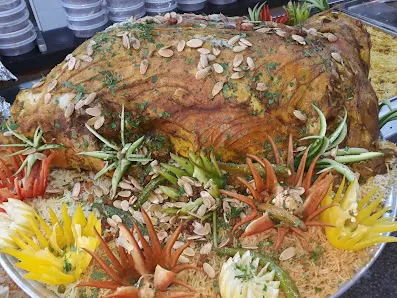 مطعم كندو للشاورما والسناكات