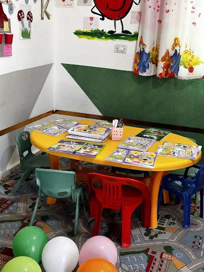 روضة طريق النحل النموذجية