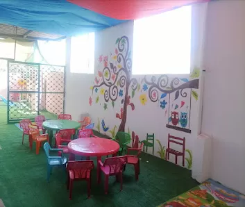 مدرسة وروضة ورد الندى النموذجية