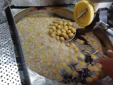 مطعم ابو الذهب