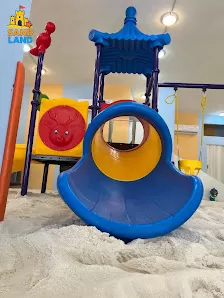 ارض الرمال - Sand Land