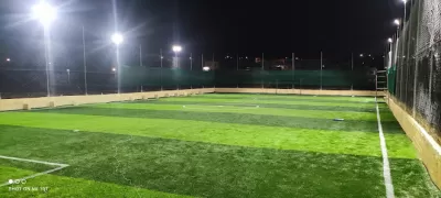 ملعب العزم لكرة ال