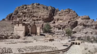 البترا