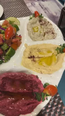 مطعم ابو الياس وادي موسى