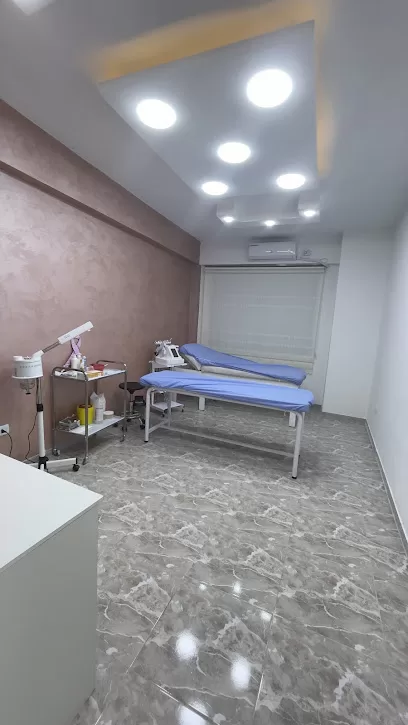 العنايه بالبشره وازاله الشعر بالليزر