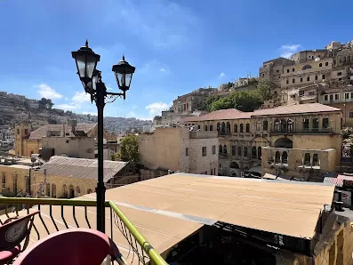 مجوهرات علي زاهر/الساحه.