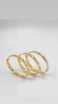 مجوهرات ليالي الربيع /علي زاهر
