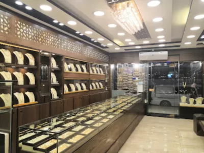 مجوهرات أوبال