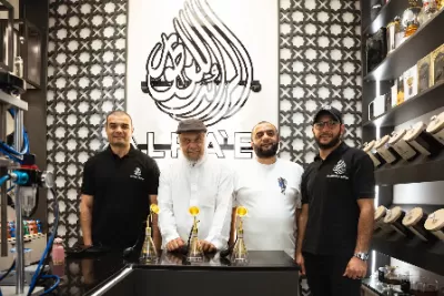 الرائد للعطور