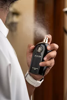 الرائد للعطور