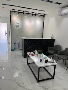 عيادة الدكتور اشرف دبابنة -طب و جراحة الفم و الاسنان