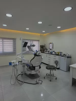 عيادة الدكتورة اسراء درويش طب وجراحة الفم والأسنان