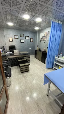 عيادات الناصر الطبية