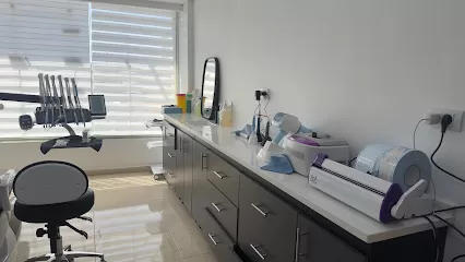 عيادة الدكتور صهيب جمال لطب وجراحة الاسنان