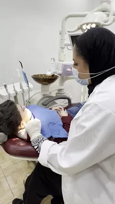 مركز العقرباوي لطب الاسنان . دكتور فراس العقرباوي