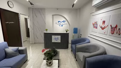 عيادة الدكتور معتز ابوركبة طب وجراحة الفم والاسنان