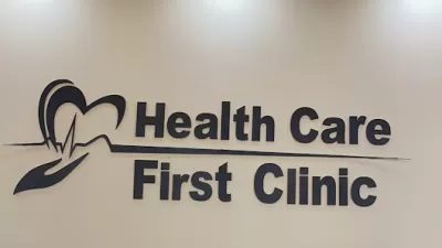 عيادات هيلث كير فيرست -عيادة الدكتور احمد الزينات طب وجراحة الفم و الاسنان -طب عام و طوارىء-عيادة نسائية