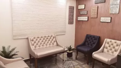 عيادات الد كتور ربيع صالحية