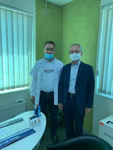 الدكتور حامد عمرو استشاري جلديه