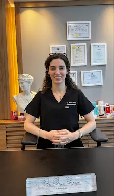 الدكتورة راية حجازي