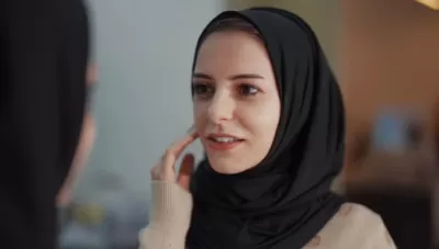 عيادة الدكتورة ريم العوضي أفضل دكتورة جلدية وتجميل