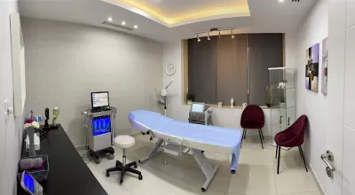 Dr. Manal Hammouri دكتورة منال الحموري