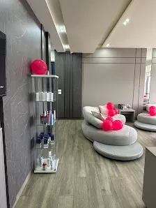 عيادة كنده للجلدية
