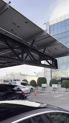مستشفى العيون التخصصي