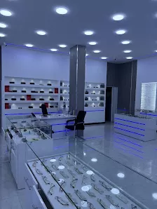مركز عيون الريم للبصريات