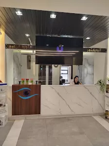 مركز الخبراء لطب وجراحة العيون - الدكتور ماجد الزعبي