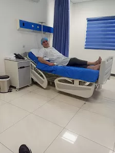مستشفى الشرق الاوسط للعيون