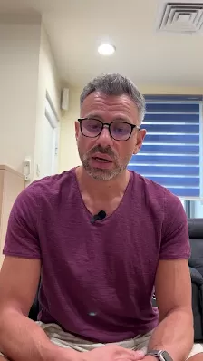 الدكتور ثائر شتيوي استشاري طب وجراحة العيون